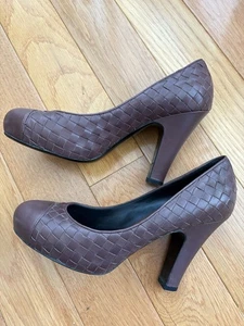 Bottega Veneta High Heel Pumps aus geflochtenem Leder, Gr. 38 - Bild 1 von 20