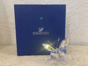 Swarovski Crystal Figurine Sparkling Butterfly On Leaf #1113559 Aurora Borealis - Picture 1 of 5