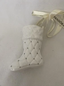 Pandora 2012 Porcelana Navidad Medias Adorno - Imagen 1 de 5