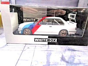 BMW M3 Sport M Serie 3 E30 BMW Decoración Motorsport 1989 Caja Blanca NUEVO 1:24 - Imagen 1 de 6