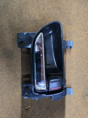 Subaru Outback-Legacy внутренняя ручка правая сторона 10 - 14 - Изображение 1 из 2