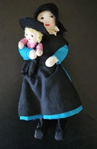Handgefertigte bestickte Puppe Ellen Duncan Herr Amish Mutter und Sohn Lancaster PA  - Bild 1 von 5