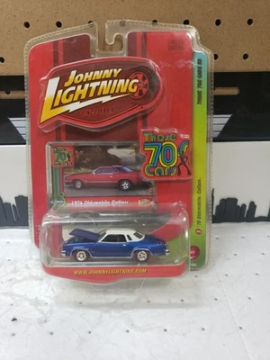 Johnny Lightning 1976 Oldsmobile Cutlass Those 70s Cars Series In Blue - Image 1 of 3