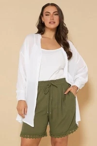 Yours Curve Women's Plus Size Crochet Trim Crinkle Shorts - Picture 1 of 13