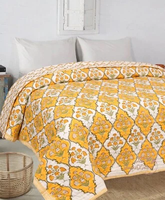 Edredón de algodón con estampado de bloques de flores puntada a mano Jaipuri Razai ropa de cama india Foto 1 de 4