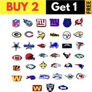 1 x NFL FOOTBALL LOGO CROC JIBBITZ SHOE CHARMS PARTY FAVOR - Picture 1 of 9