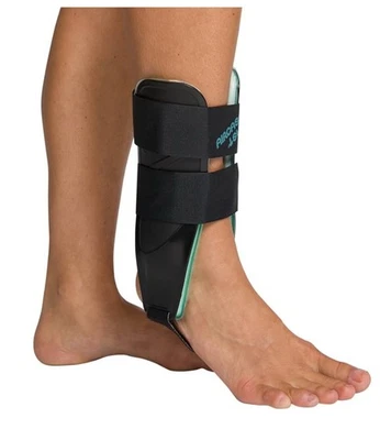 Aircast Air-Stirrup Universe Ankle Support Brace, One Size Fits Most, AC141AB08 - Image 1 of 4