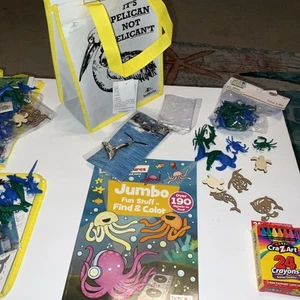 SEAWORLD REUSABLE BAG,BUNDLE NECKLACE, Plastic Wild Animals , POUCH,PLUS MORE - Picture 1 of 20