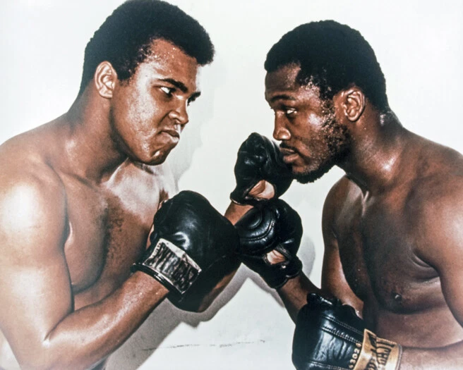 Boxing MUHAMMAD ALI vs JOE FRAZIER Glossy 8x10 Photo Title Fight II Poster - Image 1 of 1