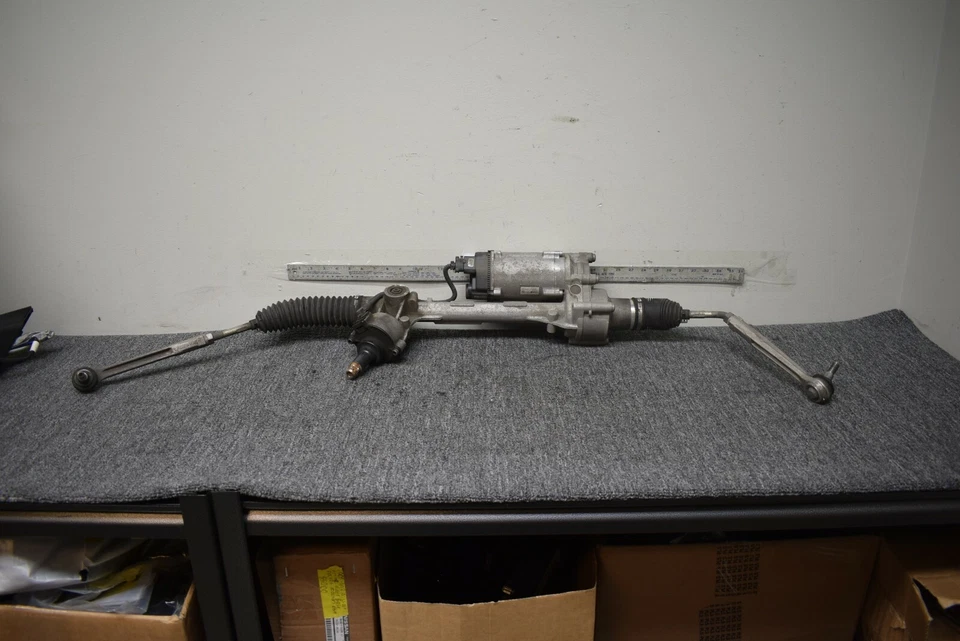 2012-2016 PORSCHE 911 CARRERA STEERING GEAR FACTORY OEM - Image 1 of 4