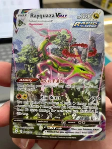Pokemon - Rayquaza VMAX 218/203 - Evolving Skies Holofoil NM - Picture 1 of 2