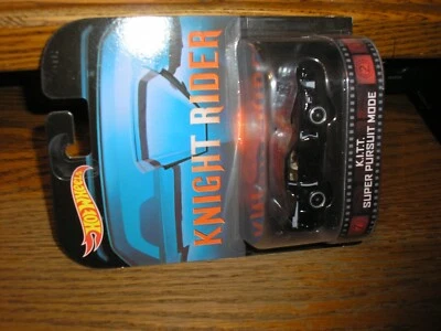 NICE 2013 Hot Wheels Knight Rider K.I.T.T. Super Pursuit Mode Free SHIPPING - Image 1 of 3