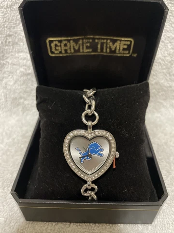Detroit Lions Heart Bling Bracelet, Game Time Watch #8 Cover