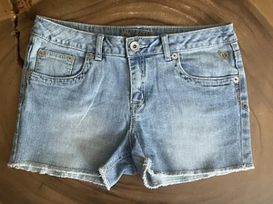 Justice Jeans Girl's Shorts With Pockets. Stretch. Size 14.5. Perfect Condition - Picture 1 of 7