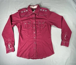 Cruel Long Sleeve Fitted Snap Front Women’s shirt medium Arena Fit NWT - Picture 1 of 12