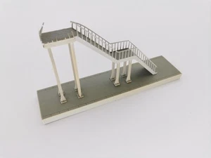MODÉLISME FERROVIAIRE ÉCHELLE HO ÉPAVE DE PASSERELLE - Imagen 1 de 4
