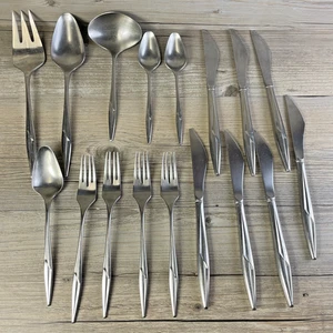 International Stainless Deluxe Astra Flatware Set 17pc Serving Fork Ladel Spoon - Picture 1 of 8