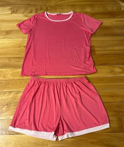 Women's Pink Pajamas Outfit Set of Shorts & T-Shirt - Size 2X - 48" Chest - EUC! - Picture 1 of 4