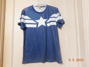 Boy's Unbranded T-Shirt ---- Size Medium - Picture 1 of 2
