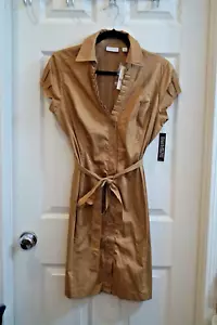 NUEVO VESTIDO MANGA CORTA NY & C NEW YORK & COMPANY CON CUELLO Y CINTURÓN BEIGE MEDIANO - Imagen 1 de 6