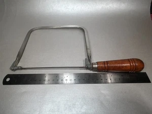VINTAGE POPULAR MECHANICS COPING SAW WITH WOODEN HANDLE - MADE IN USA - Free S&H - Picture 1 of 14