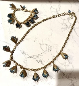 Collana e Brazalet Plunder Design Moda Trend Gioielli Oro Perline Floreali - Foto 1 di 7