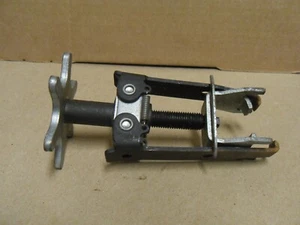 Universal Overhead Valve Spring Compressor Valve Removal Installer Tool - Picture 1 of 10