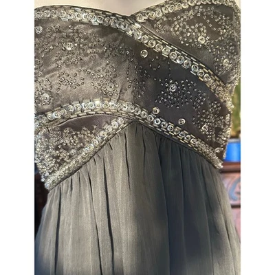 DB Studio Gray Empire Waist Silver Beaded  Flowing Strapless Size2 Formal Dress  - Image 1 of 4