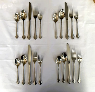 De colección Oneida Community CLARETTE Acero Inoxidable (4) x 5 Piezas Ajustes de Lugar - Imagen 1 de 4