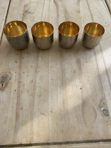 shot cups in leather carriage case - Picture 1 of 5