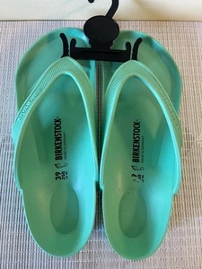Birkenstock Honolulu EVA Sandals Regular/Wide Bold Jade Women's 39 / Women’s 8 - Picture 1 of 4