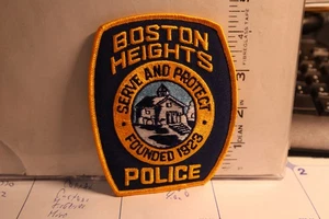 police patch BOSTON HEIGHTS POLICE MASSACHUSETTS - Picture 1 of 1
