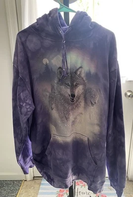 Sudadera con capucha morada con lobos unisex talla grande Foto 1 de 3