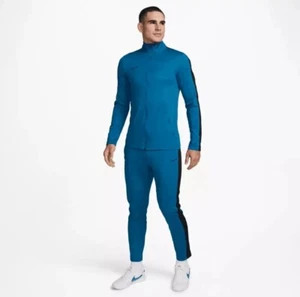 Nike Academy Herren Dri-FIT Fußball Trainingsanzug DV9753-457 Größe XS Neu mit Etikett - Bild 1 von 6