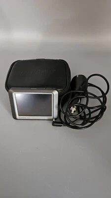 Garmin Nuvi 260 GPS Navigator 4.3 Inch GPS With Power Cable And Case Bundle. - Image 1 of 4