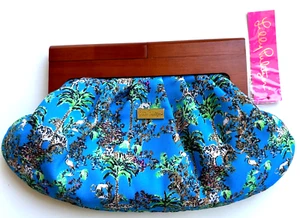 Lilly Pulitzer GWP Bermuda Tiger Queen Clutch Bag NWT-Film on Hardware - Picture 1 of 8
