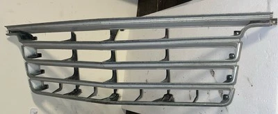 Dodge Magnum 1978-1979 conjunto completo de rejilla delantera OEM Foto 1 de 4