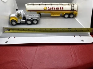HOT WHEELS ~~ MEGA RIGS SHELL TRACTOR and TRAILER - Picture 1 of 9