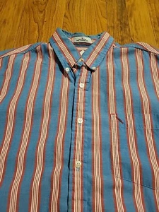 CAMISA LONDON FOG MANGA LARGA MEDIANA AZUL ROJO RAYAS CUELLO ABOTONADO NUEVA - Imagen 1 de 9