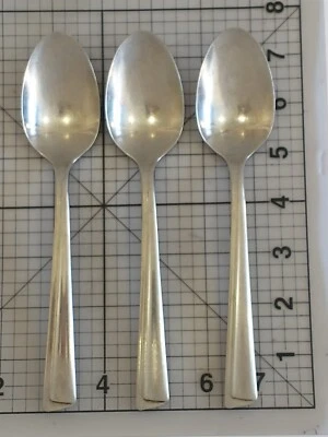 Cucharas International Venture 3 lugares Insico brillantes EE. UU. necesita limpieza Foto 1 de 4