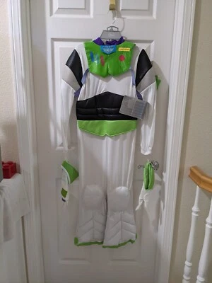 Fantasia de Halloween nova com etiquetas Disney Store tamanho 9-10 Toy Story Buzz Lightyear nova com etiquetas 9 10 - Imagem 1 de 4