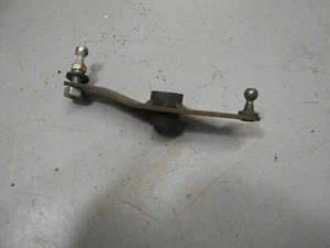 JAGUAR MK2/DAIMLER V8 250 AUTOMATIC GEAR CHANGE LEVER LINK ARM - Picture 1 of 2