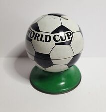 Alte Blechspardose als Fussball World Cup um 1960