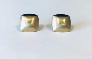 14KT Yellow Gold Square Shape Earrings - Picture 1 of 4