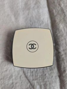 CHANEL 6901 Soleil Tan Bronze Les Beiges Hlthy Glow Touch Foundati 1oz. Full Sz - Picture 1 of 6