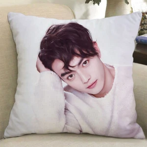 Cuscino camera da letto Xu Kai 你比星光更美丽 40*40 cm - Foto 1 di 1