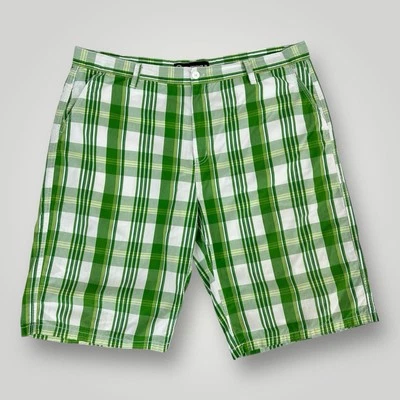 VTG Y2K Southpole Long Shorts Mens 44 Green White Plaid Bermuda Baggy Skater - Image 1 of 4