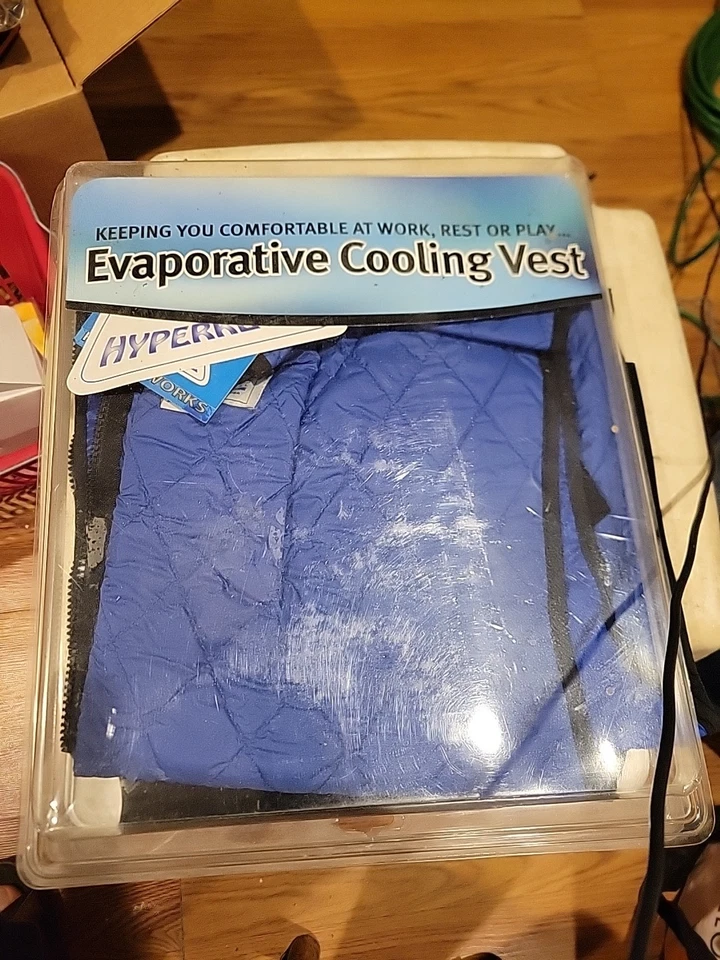 New Techniche Hyperkewl deluxe evaporative cooling vest 2xl zip up work wear - Image 1 of 2