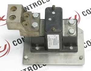 Eaton Westinghouse MTR-1018-1 Current Sensor 2000A PCG/SPCB w/ Bus Block Plate - Picture 1 of 4