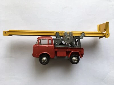 C1965-69 VINTAGE CORGI TOYS NEAR MINT UNBOXED No64 FC-150 FORWARD CONTROL JEEP - Image 1 of 4